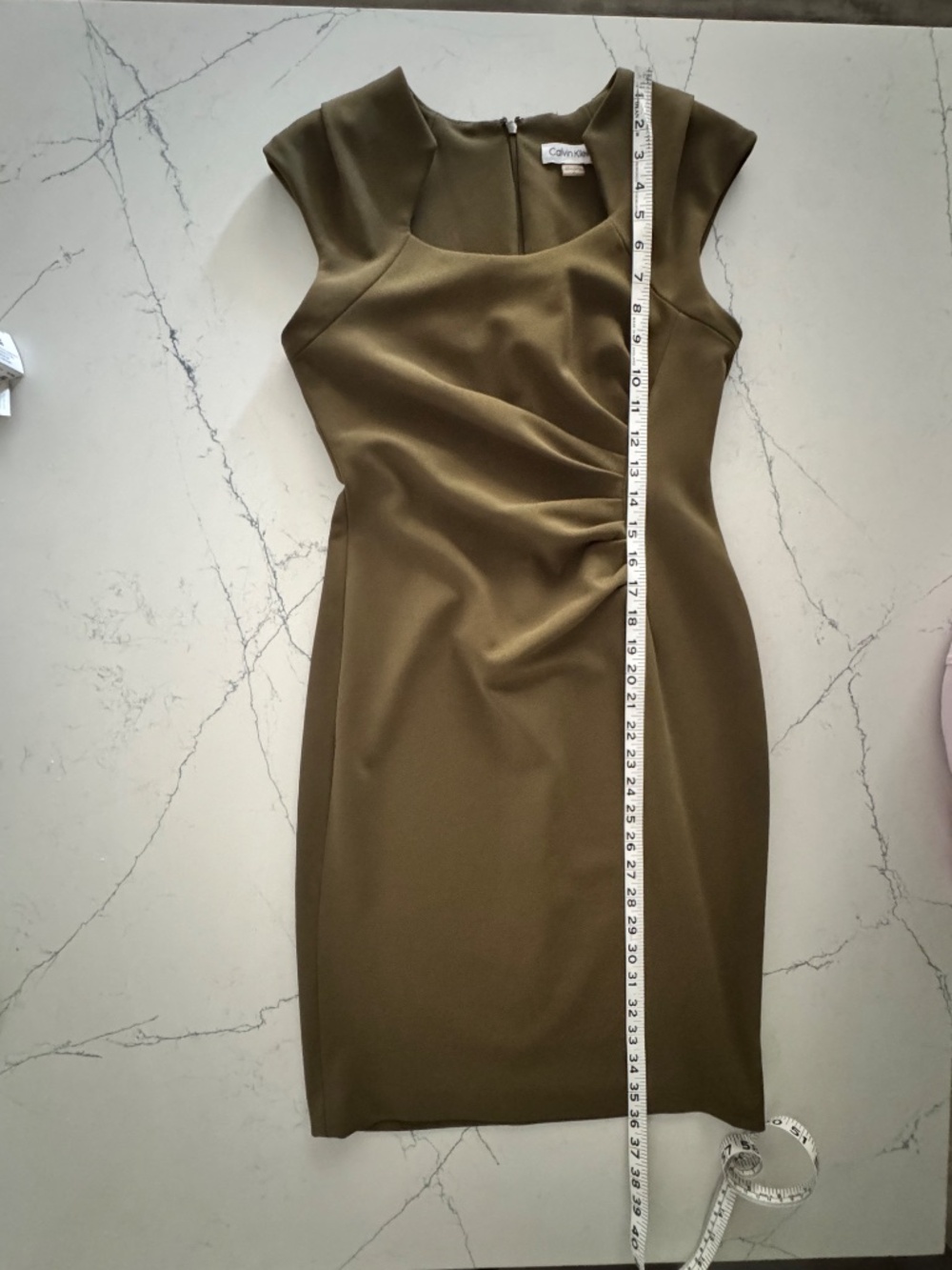 Calvin Klein Sleek Sheath Rouged dress Size 2 - Picture 8 of 10